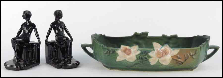 Appraisal: ROSEVILLE POTTERY CONSOLE BOWL IN THE MAGNOLIA PATTERN Together with