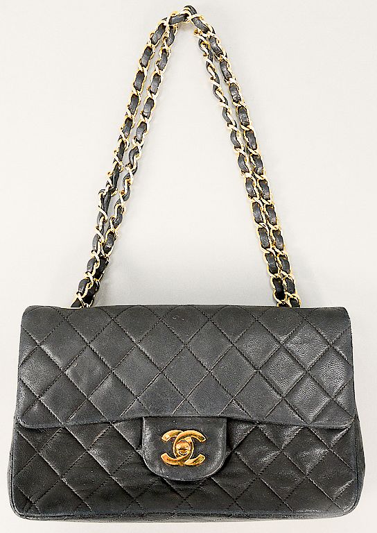 Appraisal: Chanel quilted navy lambskin leather double flap small bag or