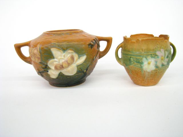 Appraisal: Two pieces of Roseville Pottery including Cosmos small jardiniere -