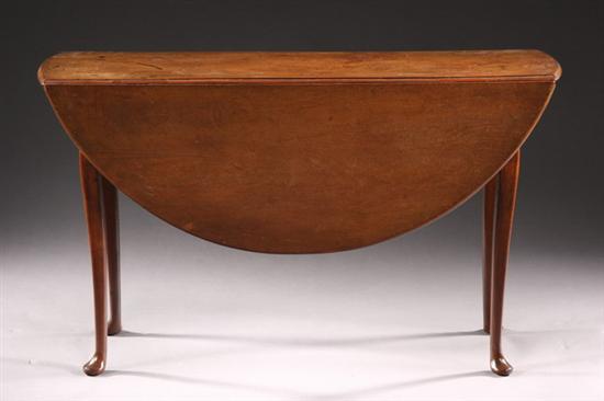 Appraisal: AMERICAN QUEEN ANNE DROP-LEAF TABLE th century walnut associated Rectangular