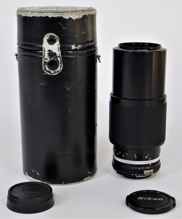 Appraisal: NIKON ZOOM-NIKKOR LENS - MM F NIKON F Nikon Zoom-Nikkor