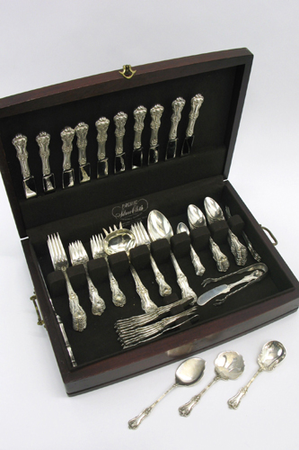 Appraisal: FRANK SMITH CO STERLING SILVER FLATWARE SET pieces in the