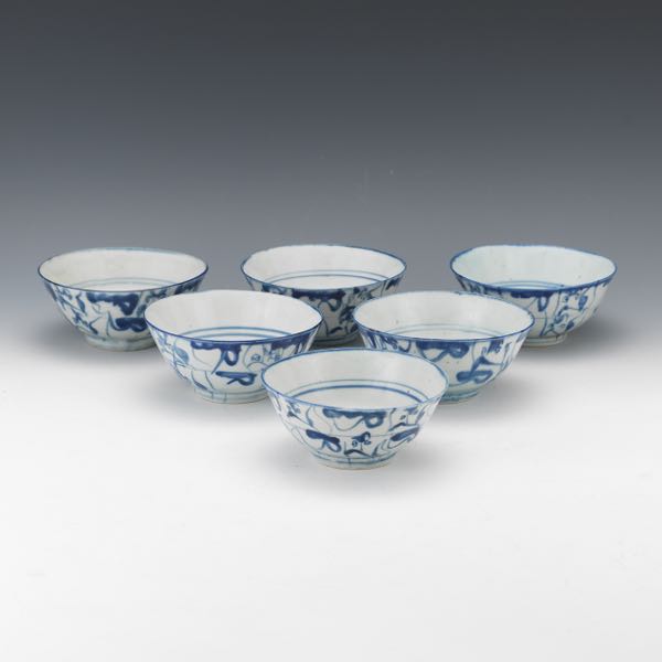 Appraisal: SIX GLAZED PORCELAIN BOWLS x Six bowls with blue underglazes