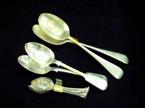 Appraisal: A pair of Victorian fiddle pattern dessert spoons initialled Exeter