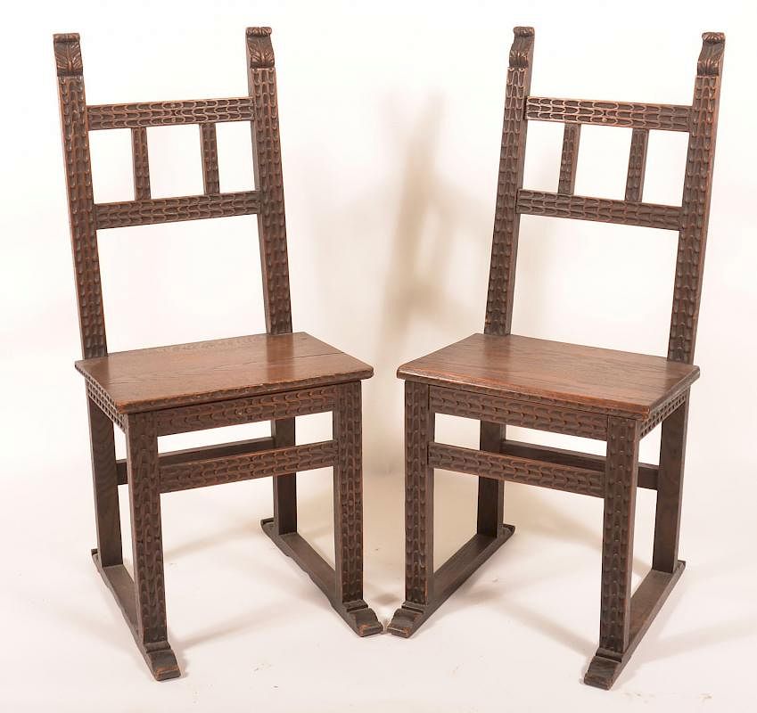 Appraisal: Pair of English Art and Crafts Oak Sidechairs Pair of