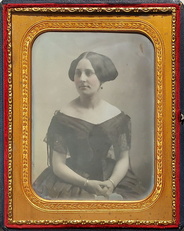 Appraisal: HALF PLATE DAGUERREOTYPE CLASSIC SOUTHWORTH HAWES This has all the