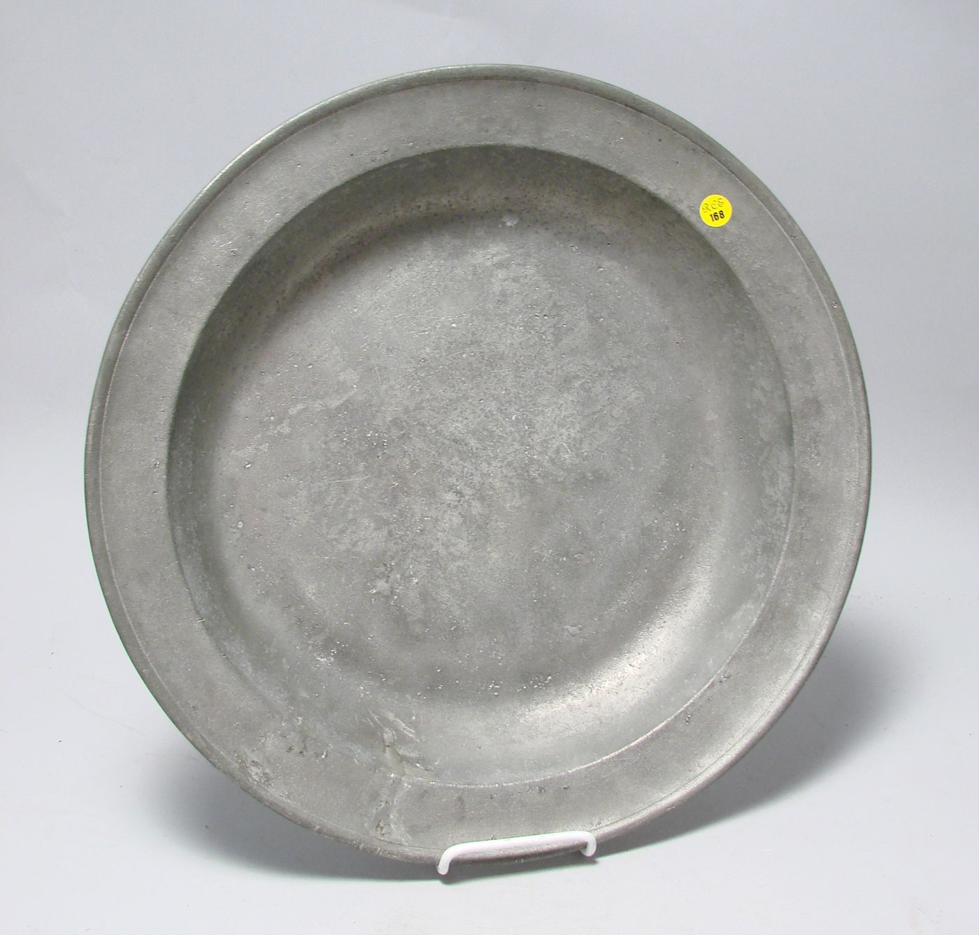 Appraisal: ANTIQUE ENGLISH PEWTER DEEP DISH th CenturyDiameter