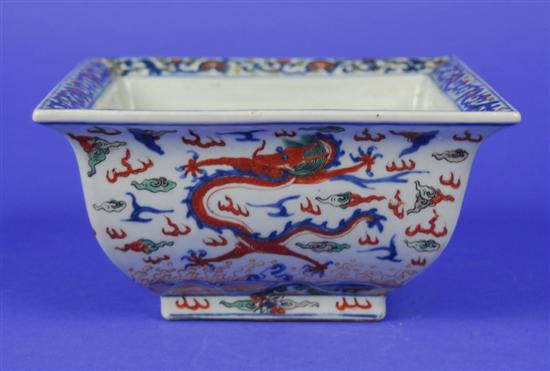 Appraisal: CHINESE WUCAI SQUARE DRAGON DECORATED POT bears Jiajing mark height