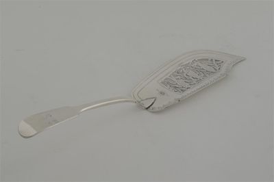 Appraisal: An early Victorian fiddle pattern fish slice pierced and engraved