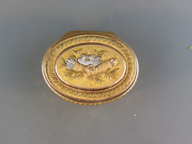 Appraisal: French Gold Oval Box hallmarked multicolor gold with birds acorns