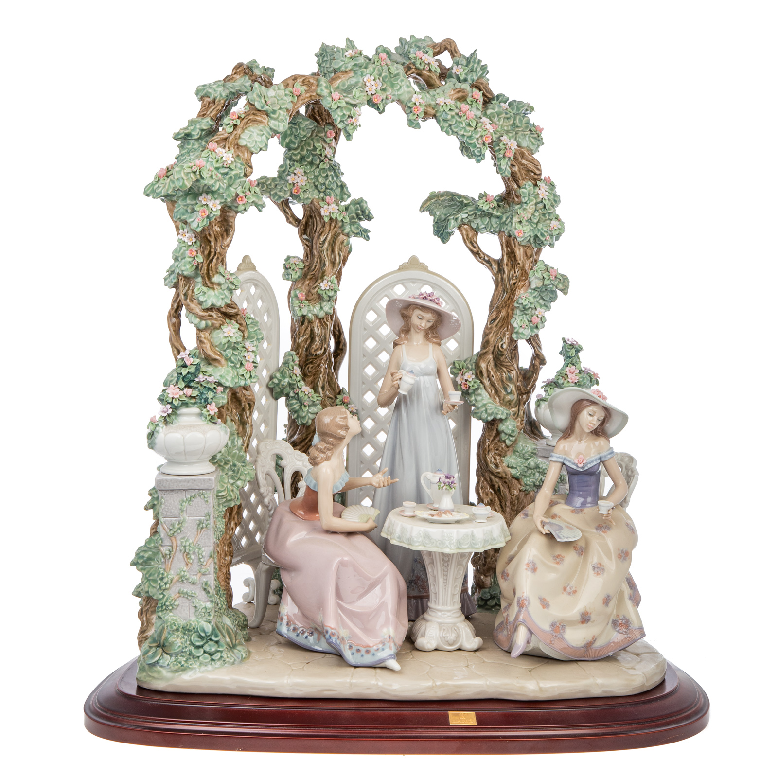 Appraisal: LLADRO PORCELAIN GROUP TEA IN THE GARDEN large porcelain sculpture