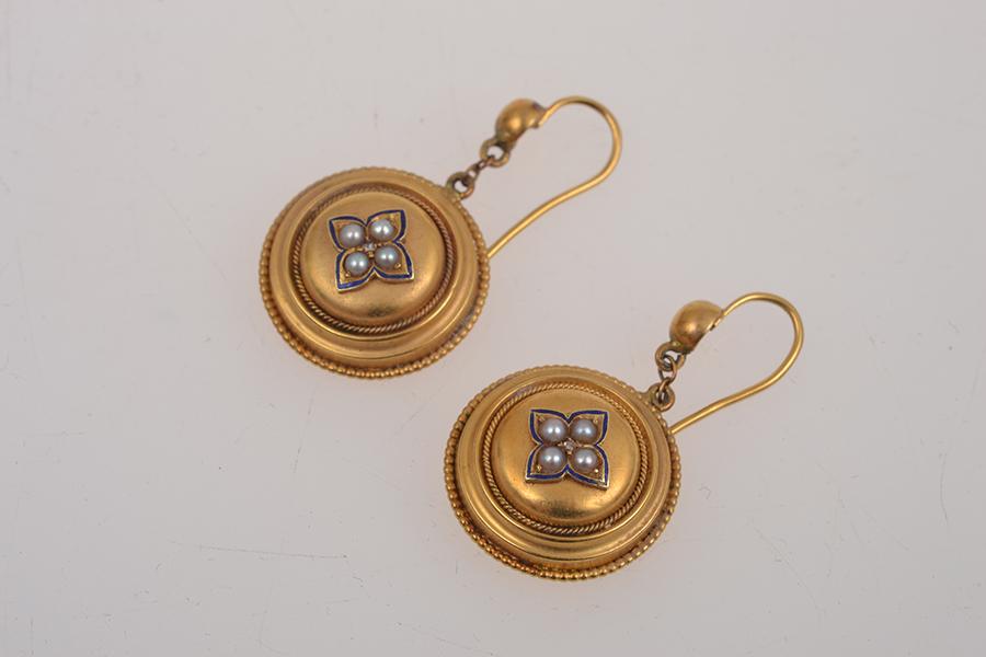 Appraisal: A PAIR OF VICTORIAN SEED PEARL AND ENAMEL SET EARRINGS