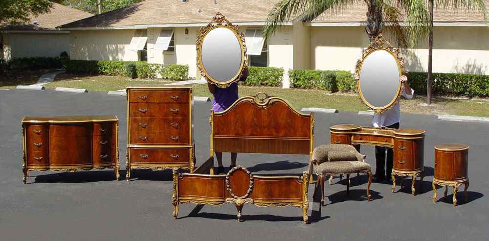 Appraisal: FRENCH STYLE BEDROOM SET BY UNION FURNITURE Ca 's Burl