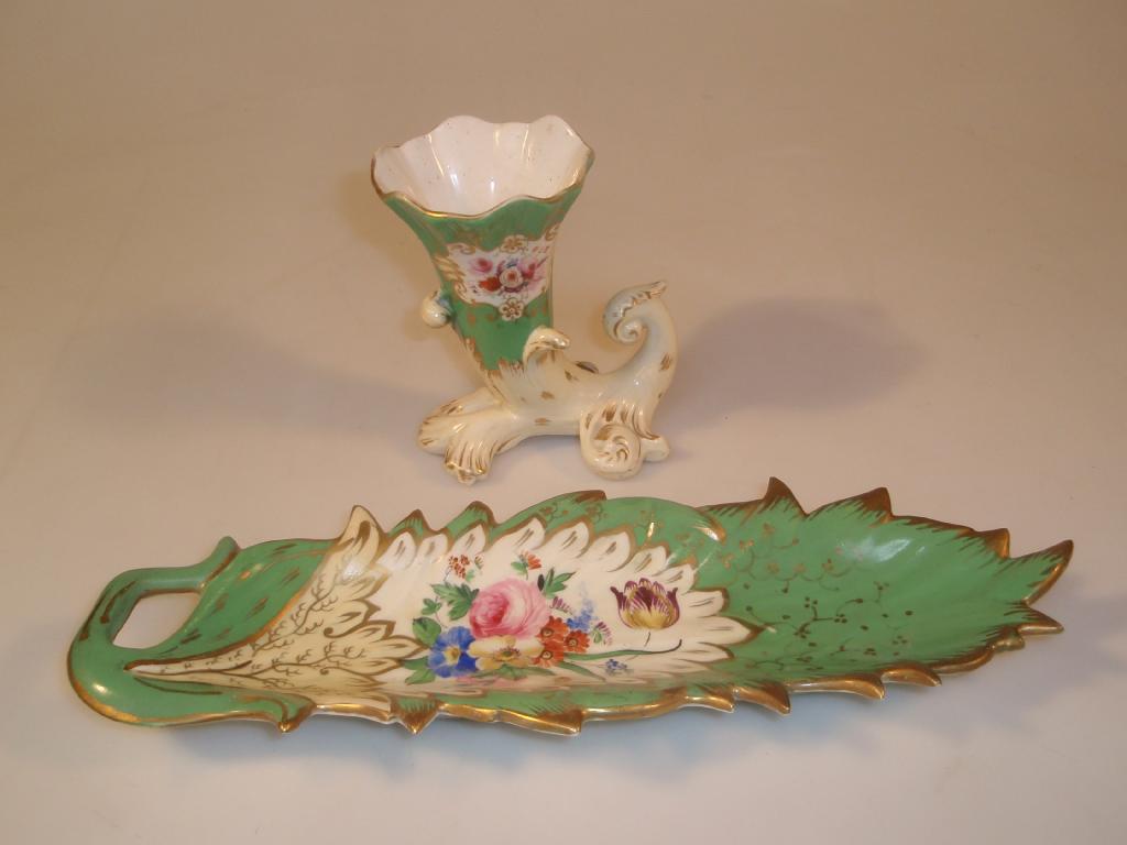 Appraisal: A thC English porcelain cornucopia possibly Spode of waved outline