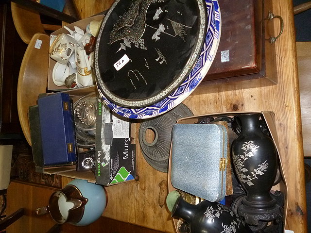 Appraisal: A QUANTITY OF VARIOUS CERAMICS metalwares and glass etc