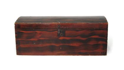 Appraisal: Grain painted domed lift lid chest th century