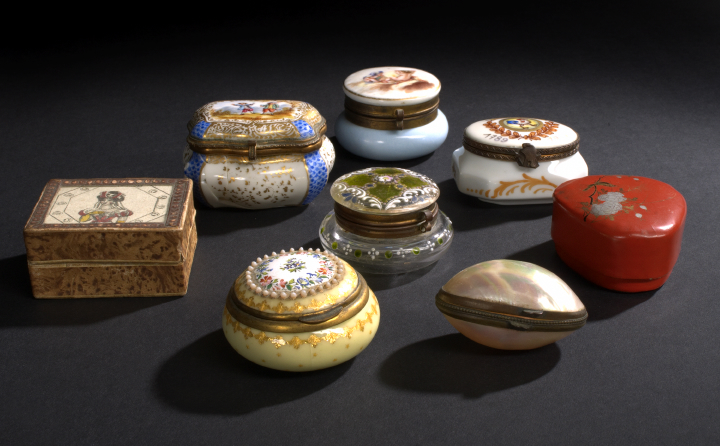 Appraisal: Interesting Collection of Eight Snuff and Sweetmeat Boxes th- th