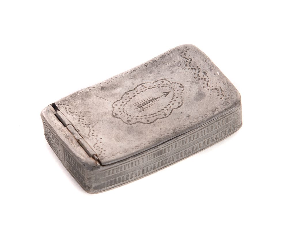 Appraisal: th Century Pewter Snuff Box th Century Pewter Snuff Box