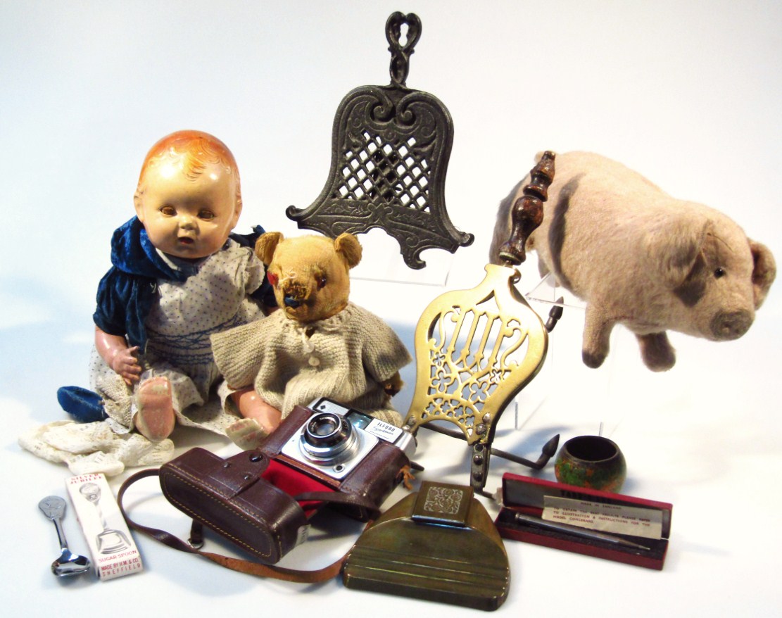 Appraisal: Various bygones collectables etc soft toys to include an thC