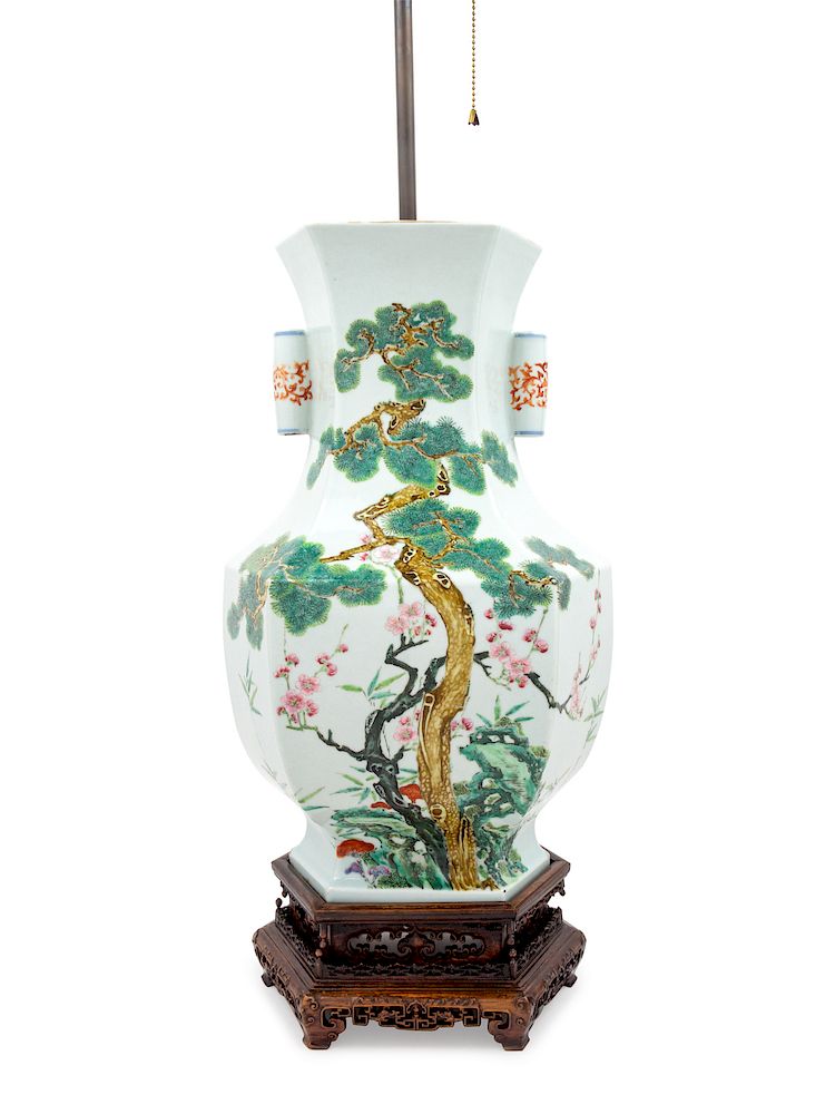 Appraisal: A Chinese Export Porcelain Table Lamp A Chinese Export Porcelain