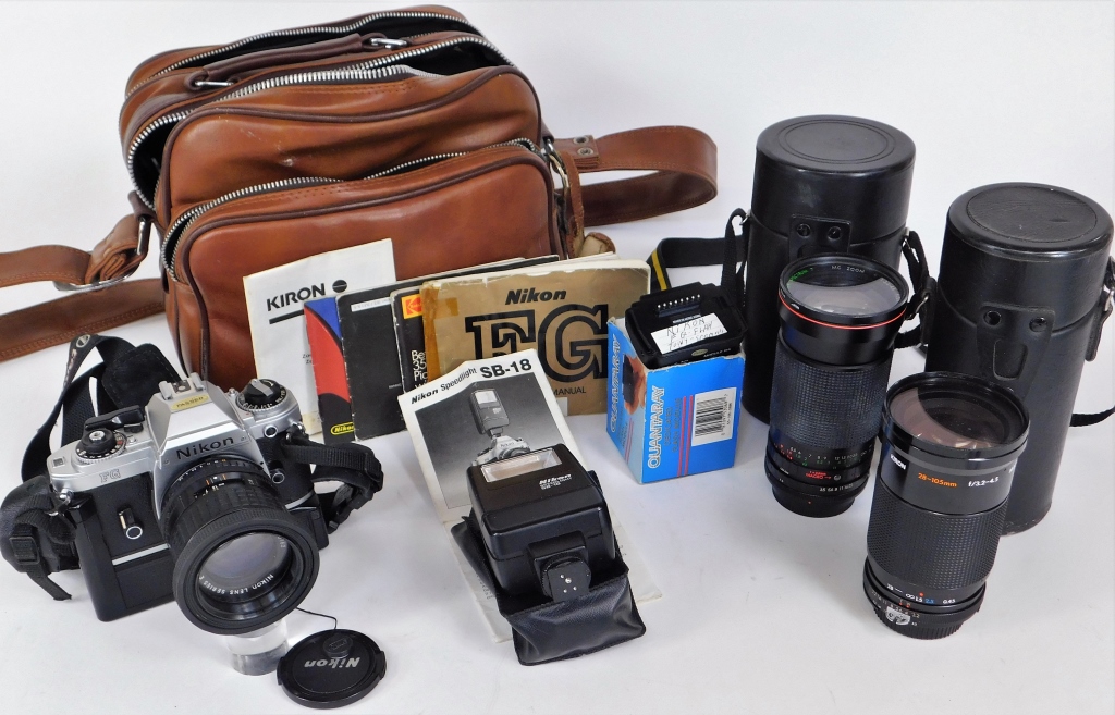 Appraisal: NIKON FG MM SLR CAMERA WITH BAG AND ACCESSORIES Nikon