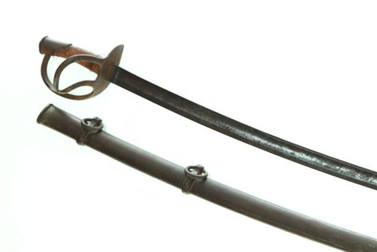 Appraisal: SWORD American mid th century Heavy cavalry saber with blade