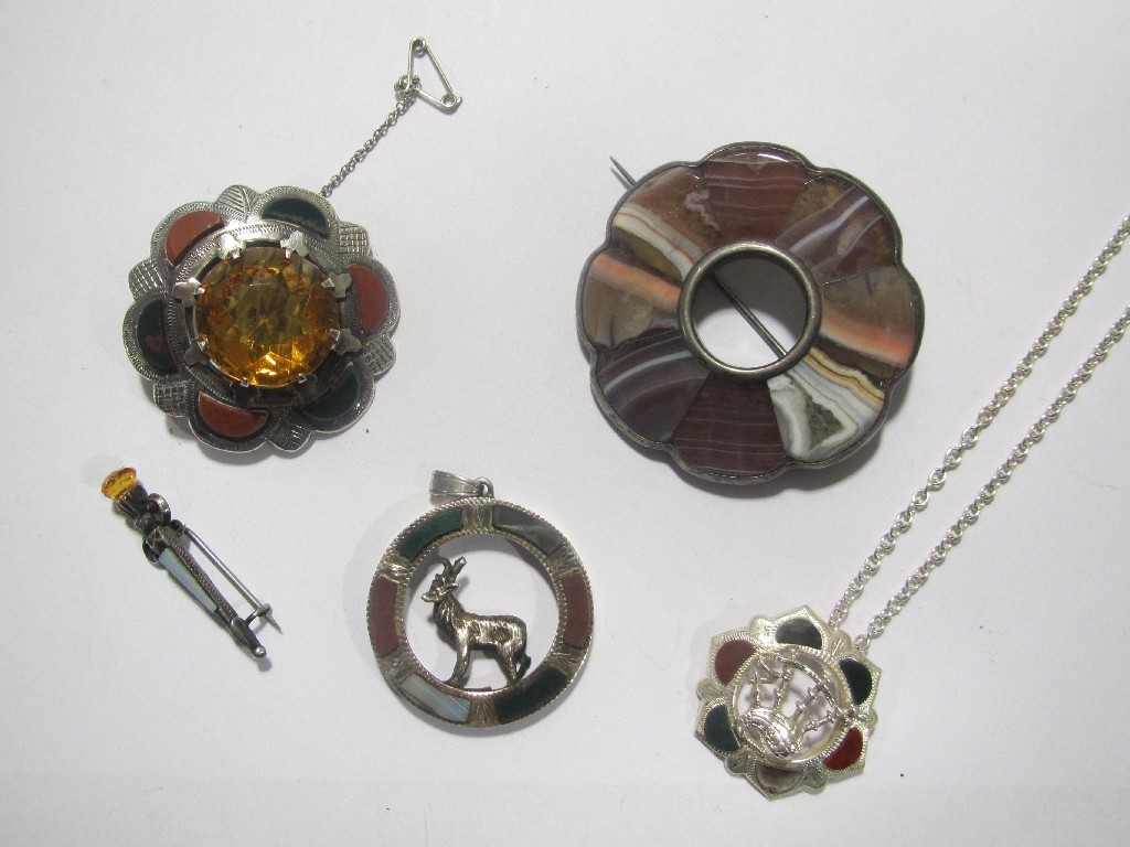 Appraisal: Lot of Scottish silver and agate jewellery to include two