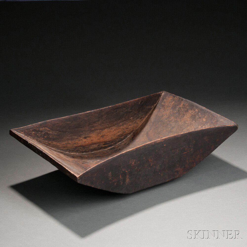 Appraisal: Matty Island Wuvulu Island Carved Wood Food Tray the gracefully