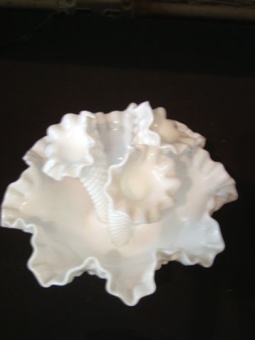 Appraisal: MILK GLASS EPERGNE