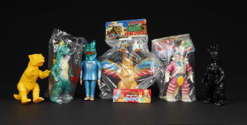 Appraisal: Lot of Vinyl Figures Description Japanese M Condition Very Good