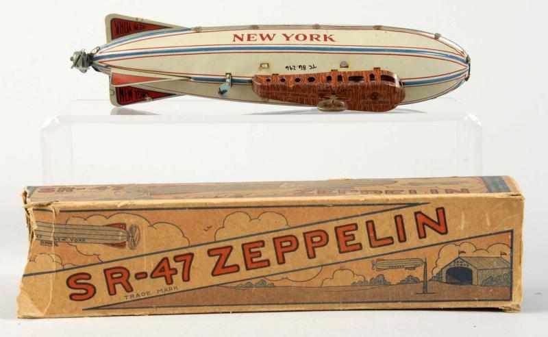 Appraisal: Tin Litho Strauss New York Zeppelin Wind-Up Toy Description American