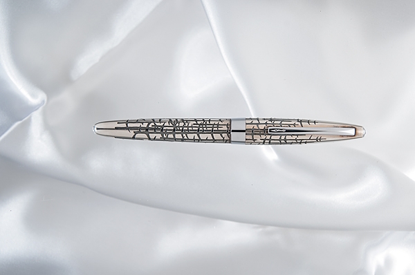 Appraisal: Pilot sterling silver Clump fountain pen Pictured on page of