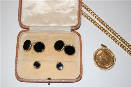 Appraisal: A ct gold mounted gentleman's dress set comprising a pair