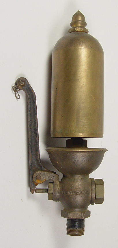 Appraisal: Brass Steam Whistle Single note whistle with acorn finial Iron