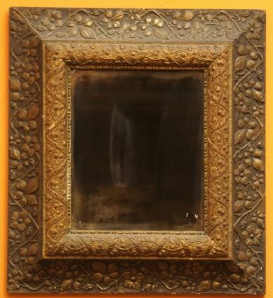 Appraisal: VICTORIAN GILT-GESSO WALL MIRROR The rectangular mirror plate in conforming