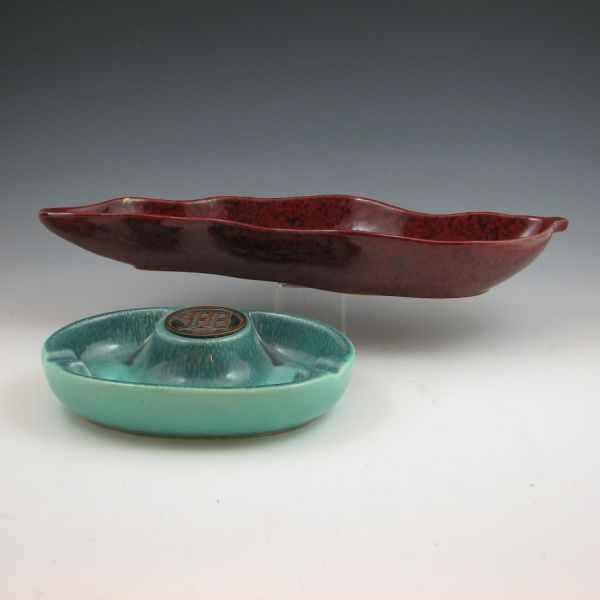 Appraisal: Roseville Raymor - '' leaf bowl and Hyde Park ashtray