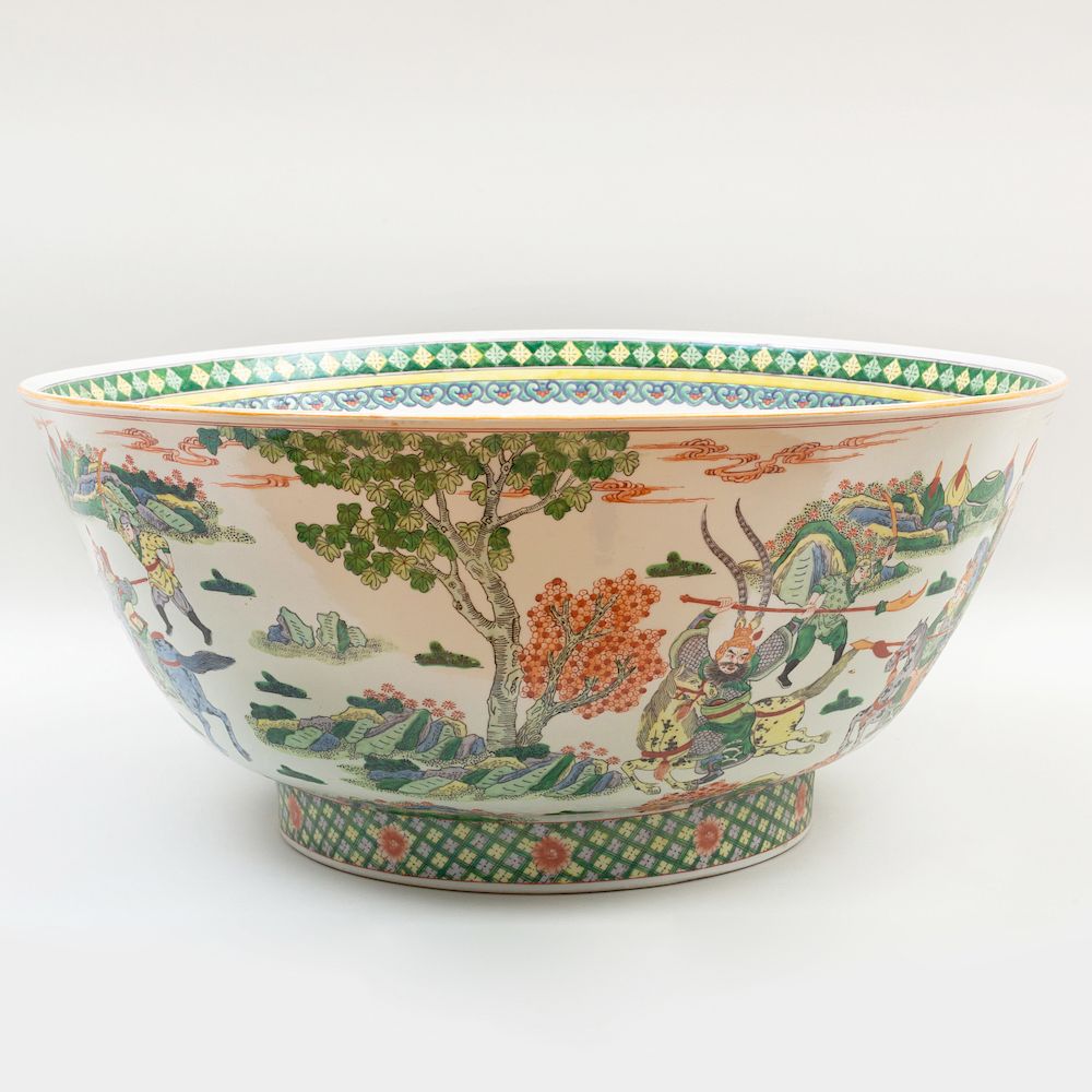 Appraisal: Large Chinese Famille Vert Porcelain Bowl Large Chinese Famille Vert