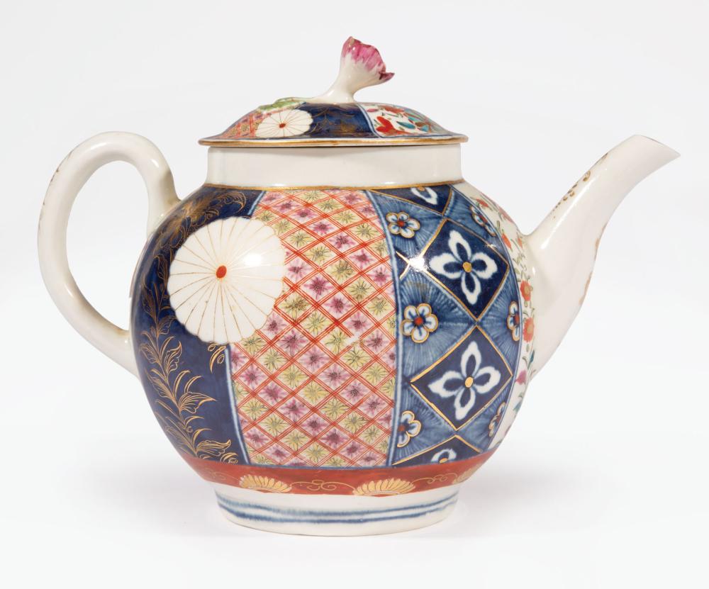 Appraisal: Dr Wall st Period Worcester Imari Old Mosaic Pattern Teapot