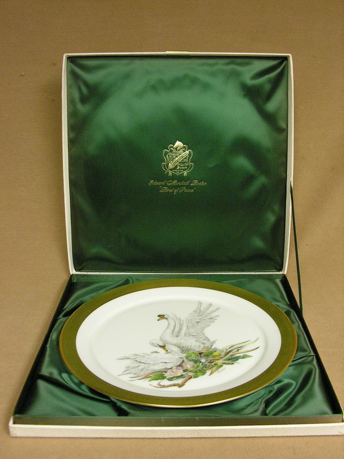 Appraisal: BOEHM BIRD OF PEACE PLATE Size diameter