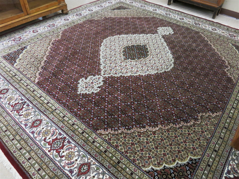 Appraisal: SQUARE ORIENTAL CARPET Indo-Bidjar featuring an overall Herati floral design