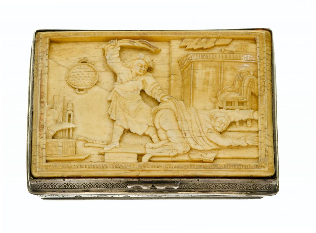 Appraisal: A DUTCH SILVER AND IVORY SNUFF BOX the lid inset