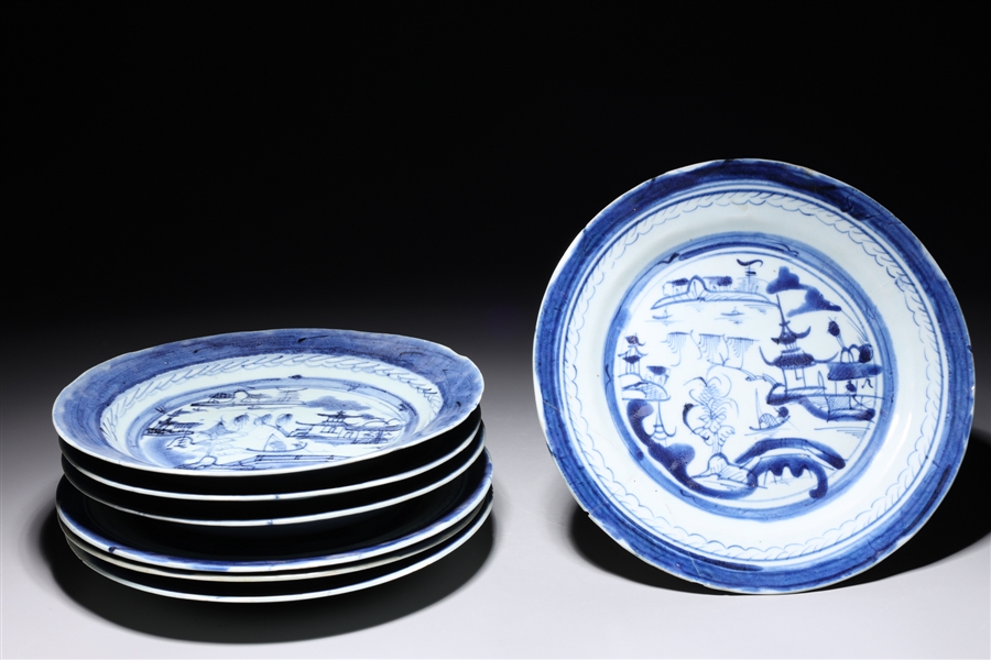 Appraisal: Seven blue and white antique Chinese plates including four flat