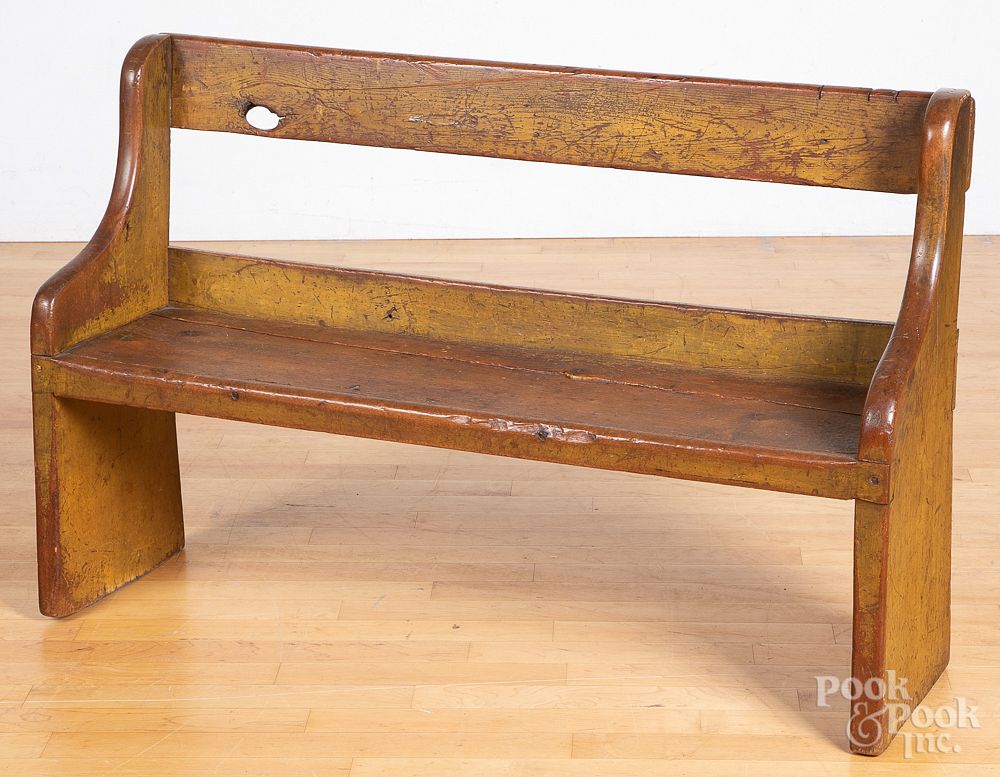 Appraisal: Small painted pine bench th c Small painted pine bench