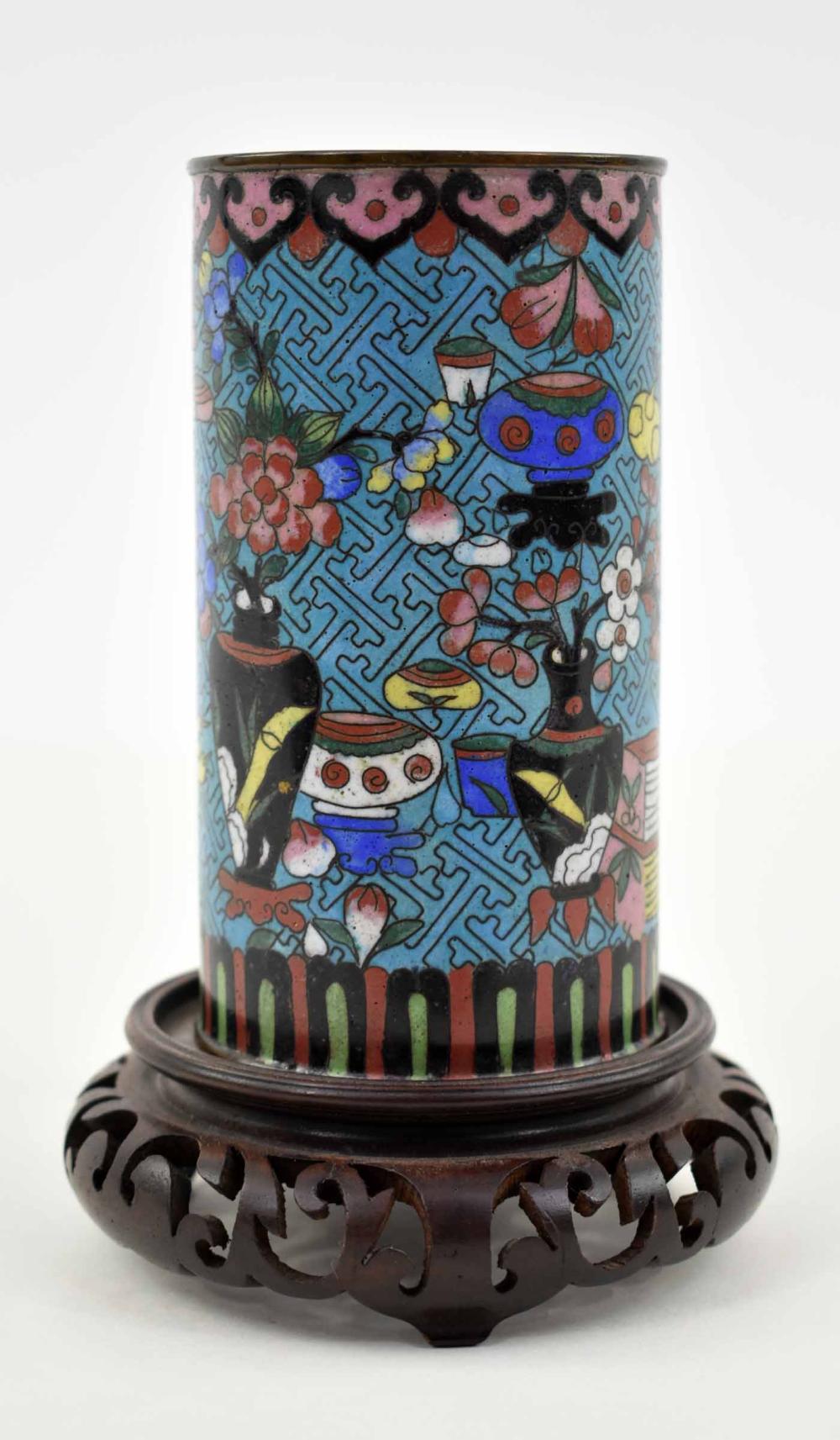 Appraisal: CHINESE CLOISIONNE ENAMEL BRUSH POT th Century The cylindrical vessel