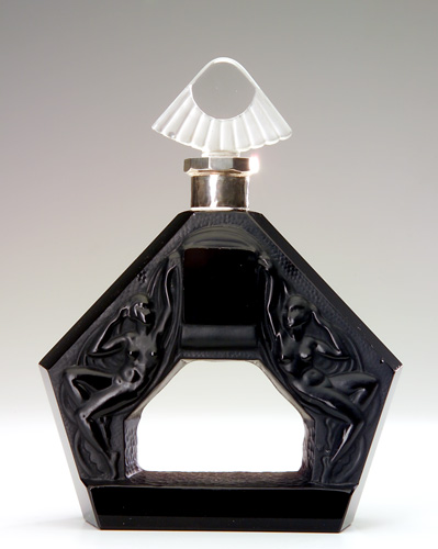 Appraisal: HOFFMAN Perfume bottle in black and clear crystal s Original