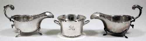 Appraisal: A George V silver sauce boat of th Century design