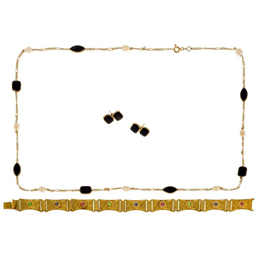 Appraisal: K YELLOW GOLD JEWELRY items including a bracelet with alternating