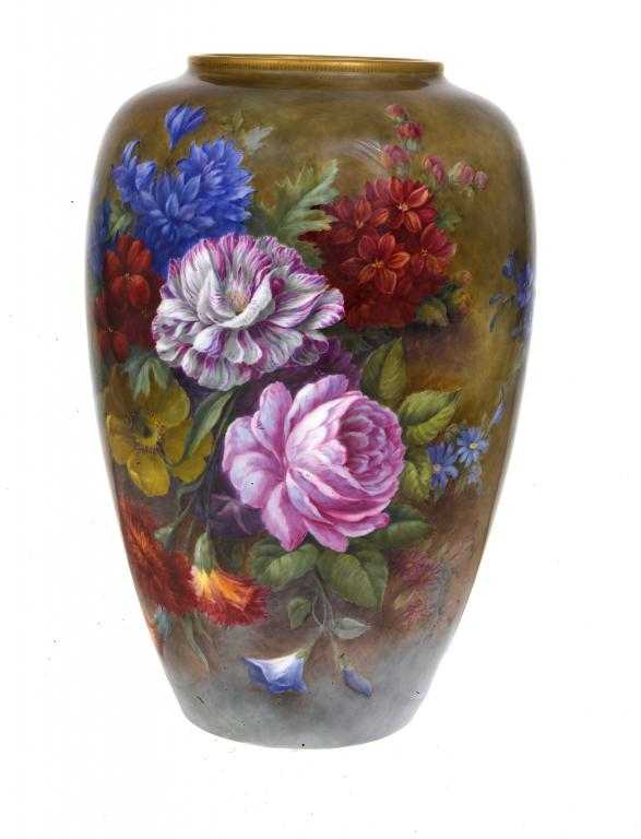 Appraisal: AN IMPRESSIVE ROYAL WORCESTER SHOULDERED OVIFORM VASE painted by E