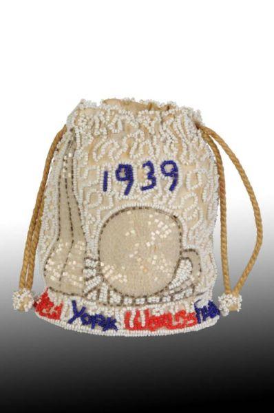 Appraisal: World's Fair Beaded Purse Description Original Minor stains No damage