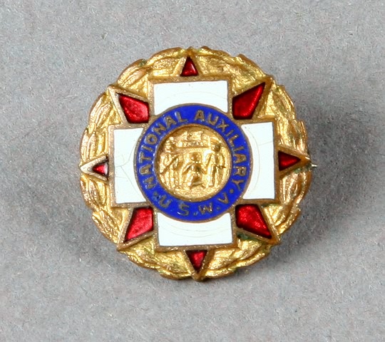 Appraisal: USWV auxiliary cloisonne lapel pin